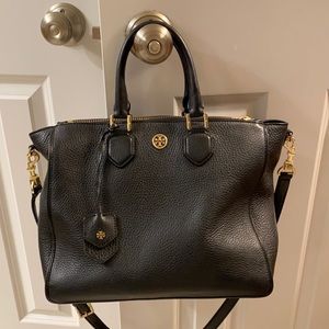 Tory Burch bag. Great condition! Black